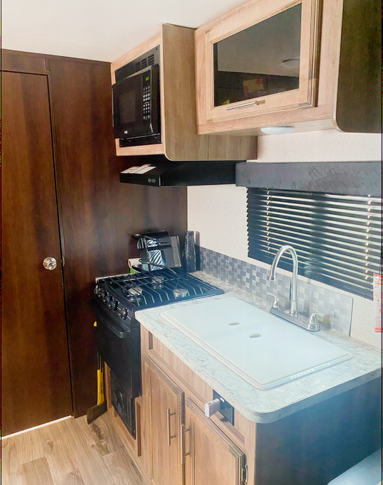 Gabriel's Jayco  Jayco feather 23 RBM  Travel Trailer