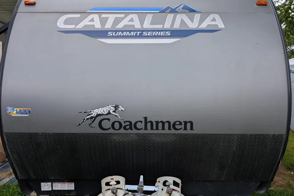 Guillaume's Coachmen Catalina 263bhs Travel Trailer