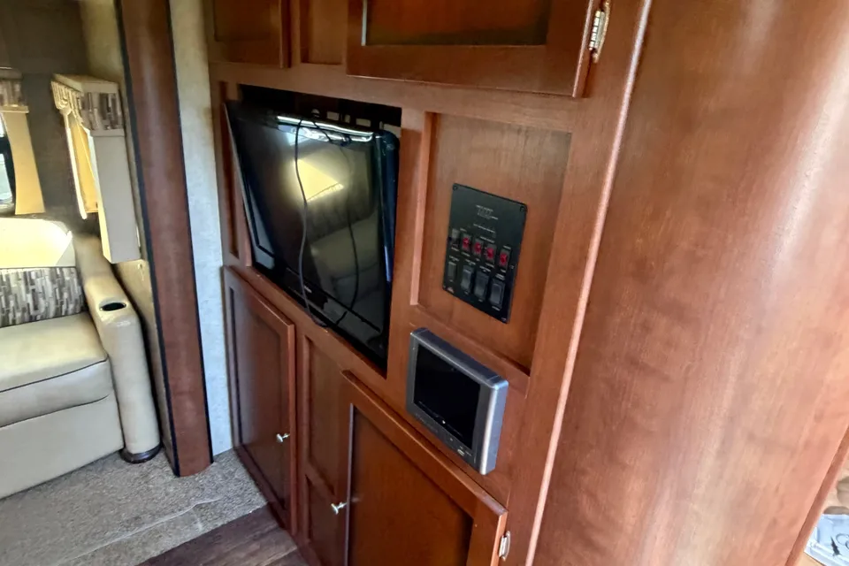 Top Notch Kodiak Travel Trailer