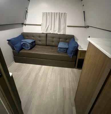 Nomadic Nature Rentals w Luxury Amenities (Lemonade)