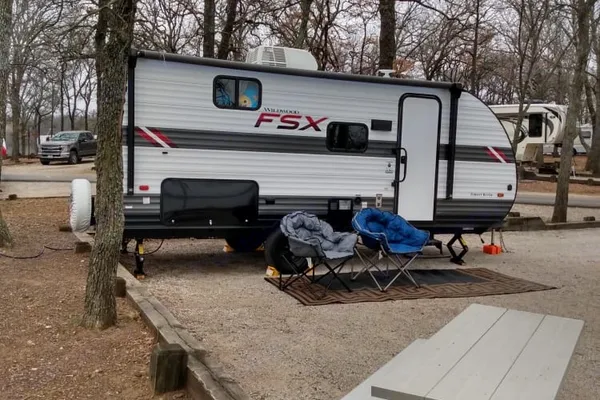 Wildwood with Bunks: Fully Equipped: Delivery Available ($85): No Prep Fee