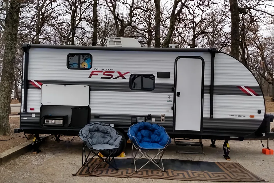 Wildwood with Bunks: Fully Equipped: Delivery Available ($85): No Prep Fee