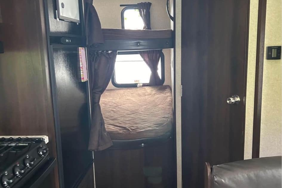 Nickolas's Jayco 224bh Travel Trailer