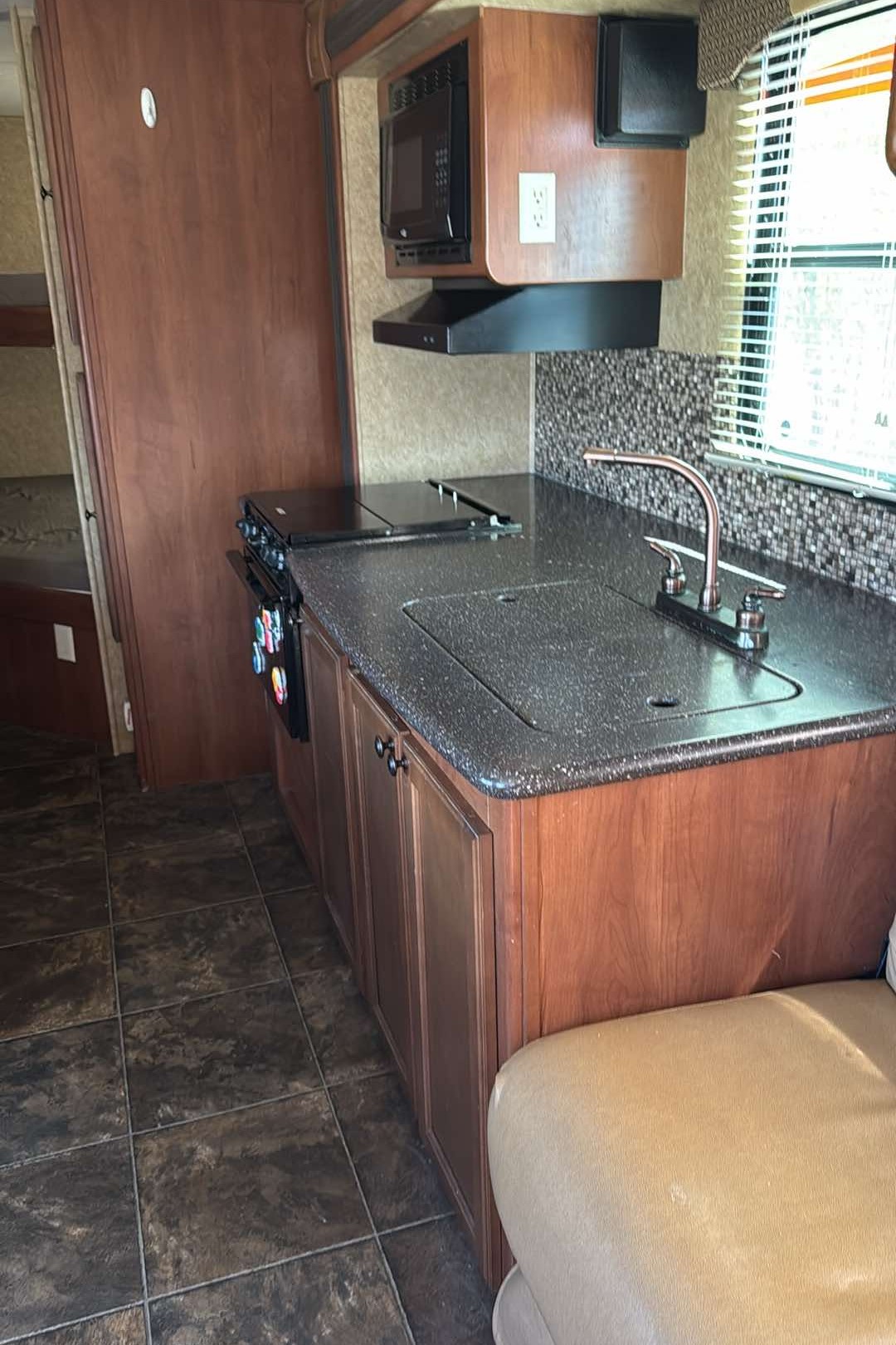 Heartland 28BRS Travel trailer