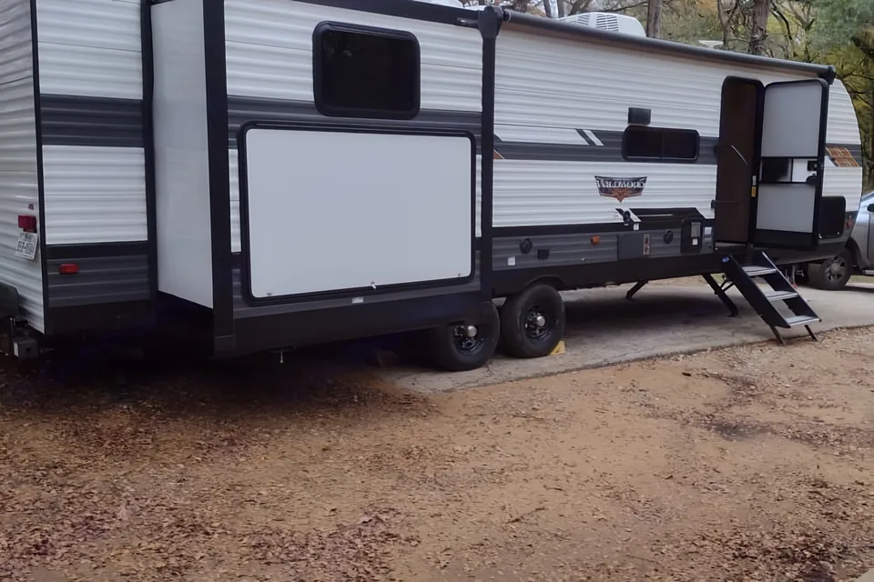 Willdwood **Huge Bunkroom** Delivery Only:  Fully Equipped: No Prep Fee