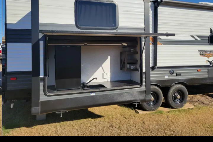 Willdwood **Huge Bunkroom** Delivery Only:  Fully Equipped: No Prep Fee