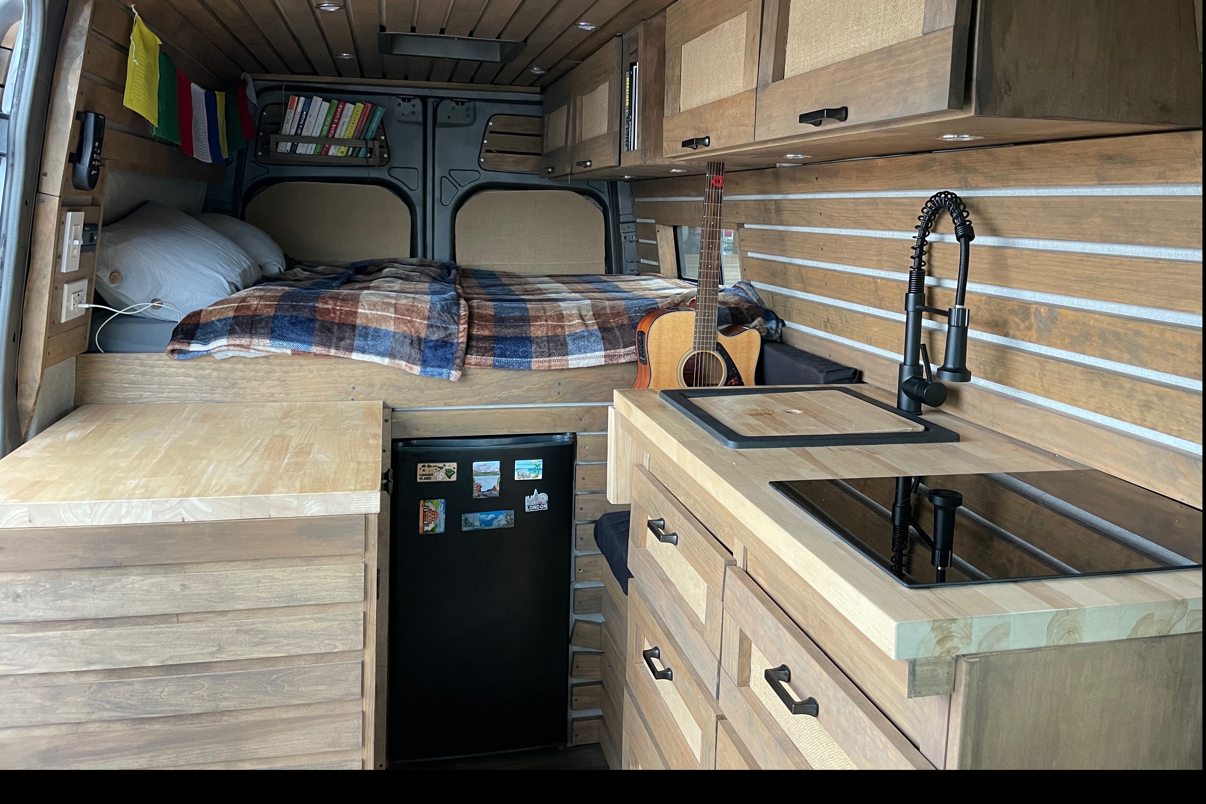 2020 Adventure Seeker Mercedes-Benz Sprinter 2500 Class B