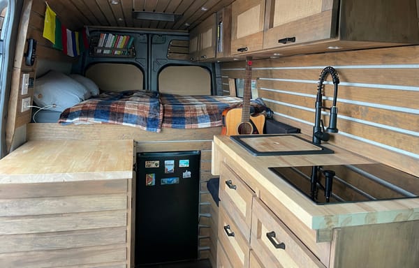 2020 Adventure Seeker Mercedes-Benz Sprinter 2500 Class B
