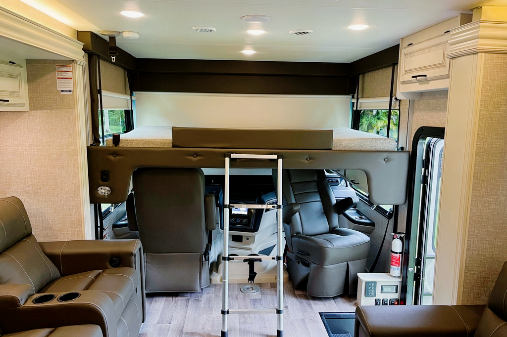 Vision  Class A-200 MILES INCL. PER DAY