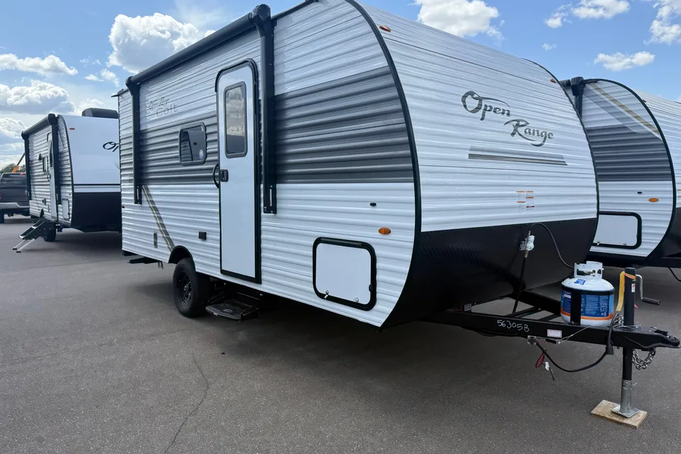 Eunice’s Highland Ridge RV 2025 Open Range Travel Trailer