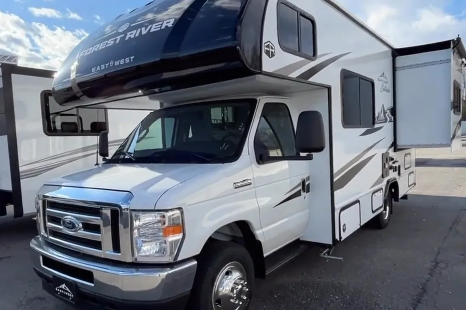 BRAND NEW 2025 AWESOME RV