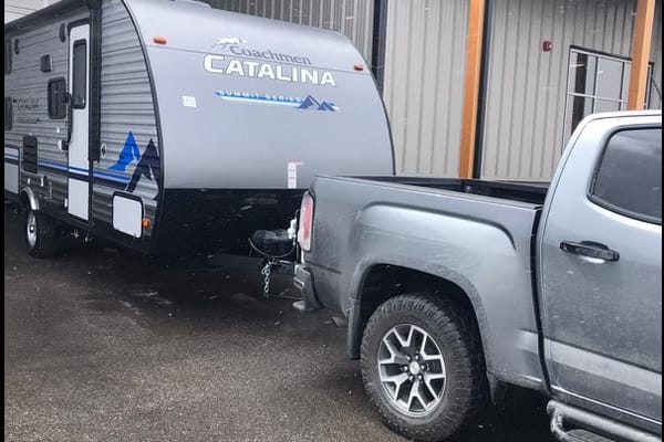 Catalina Comfort: DOC's Summit 184BHS Travel Trailer