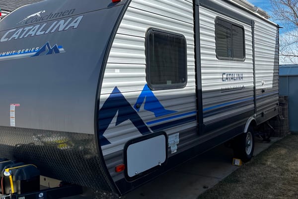 Catalina Comfort: DOC's Summit 184BHS Travel Trailer