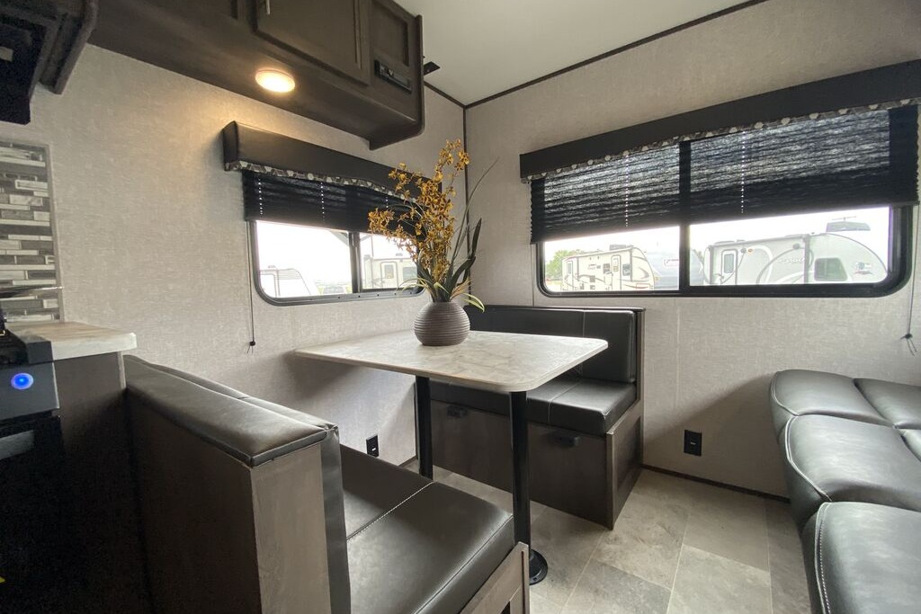 Scott & Sarah's 2022 Coleman Lantern LT 202RD Travel Trailer