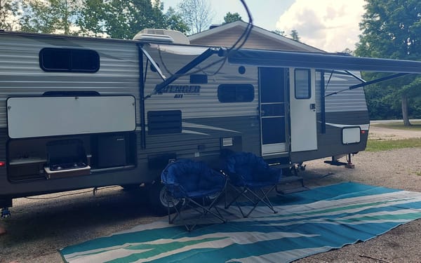 The Glamper Camper