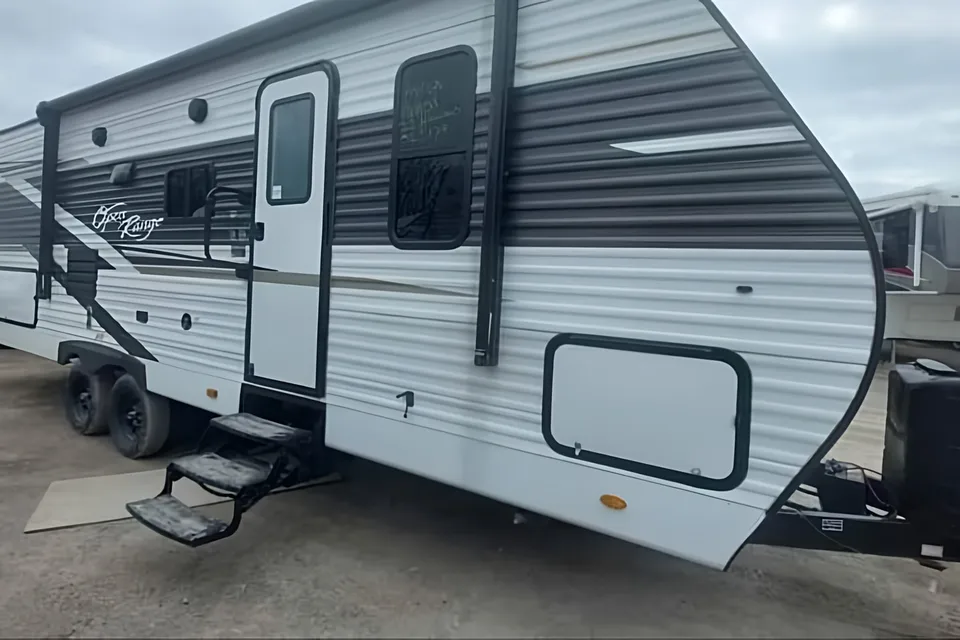 Sem's and Shernie's Highland Ridge RV Open range Travel Trailer