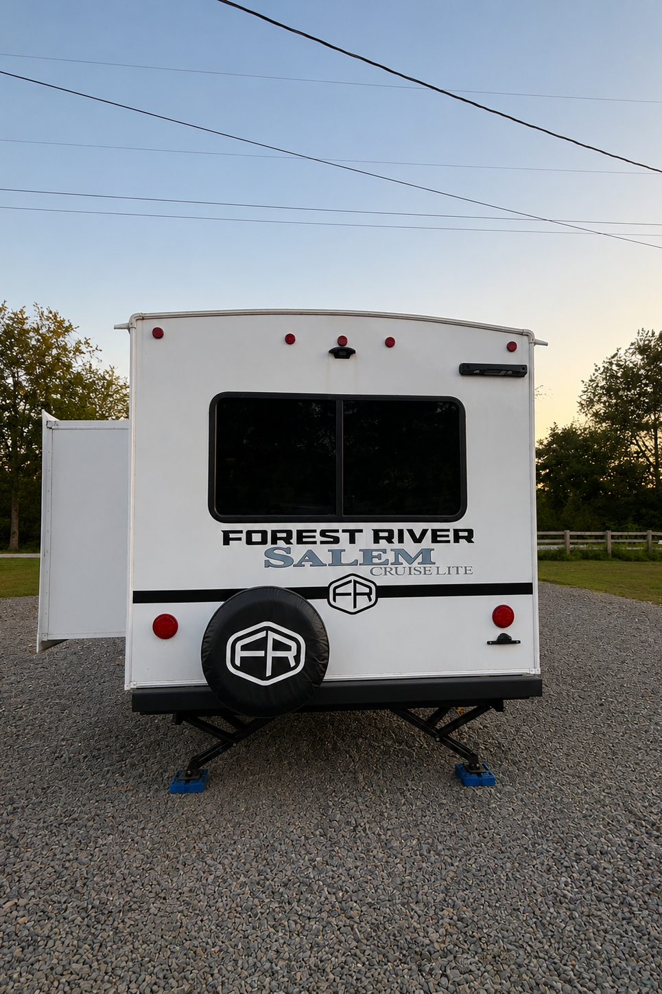 NEW!!! 2025 Forest River Salem Cruise Lite 24RLXL