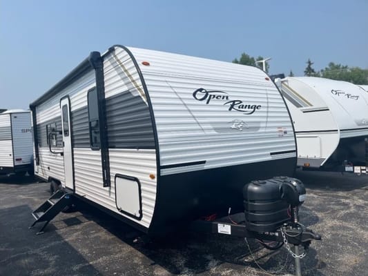 David's Highland Ridge RV Open Range 26BH Travel Trailer