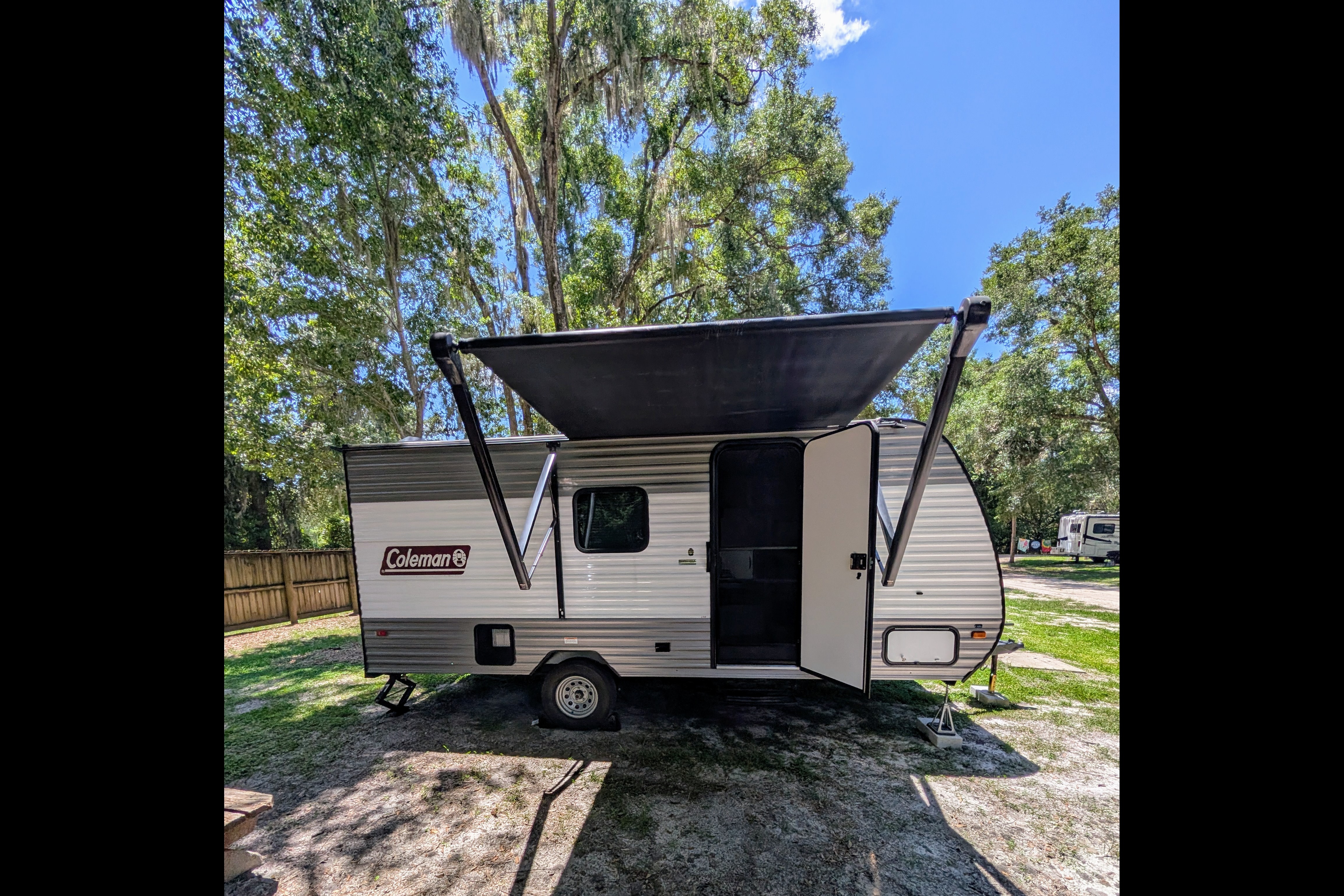 2024 Coleman Travel Trailer- Easy & Light Tow