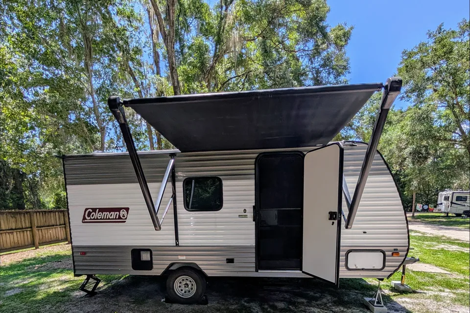 2024 Coleman Travel Trailer- Easy & Light Tow