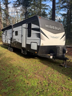 Jordan's Keystone 29dwse Travel Trailer
