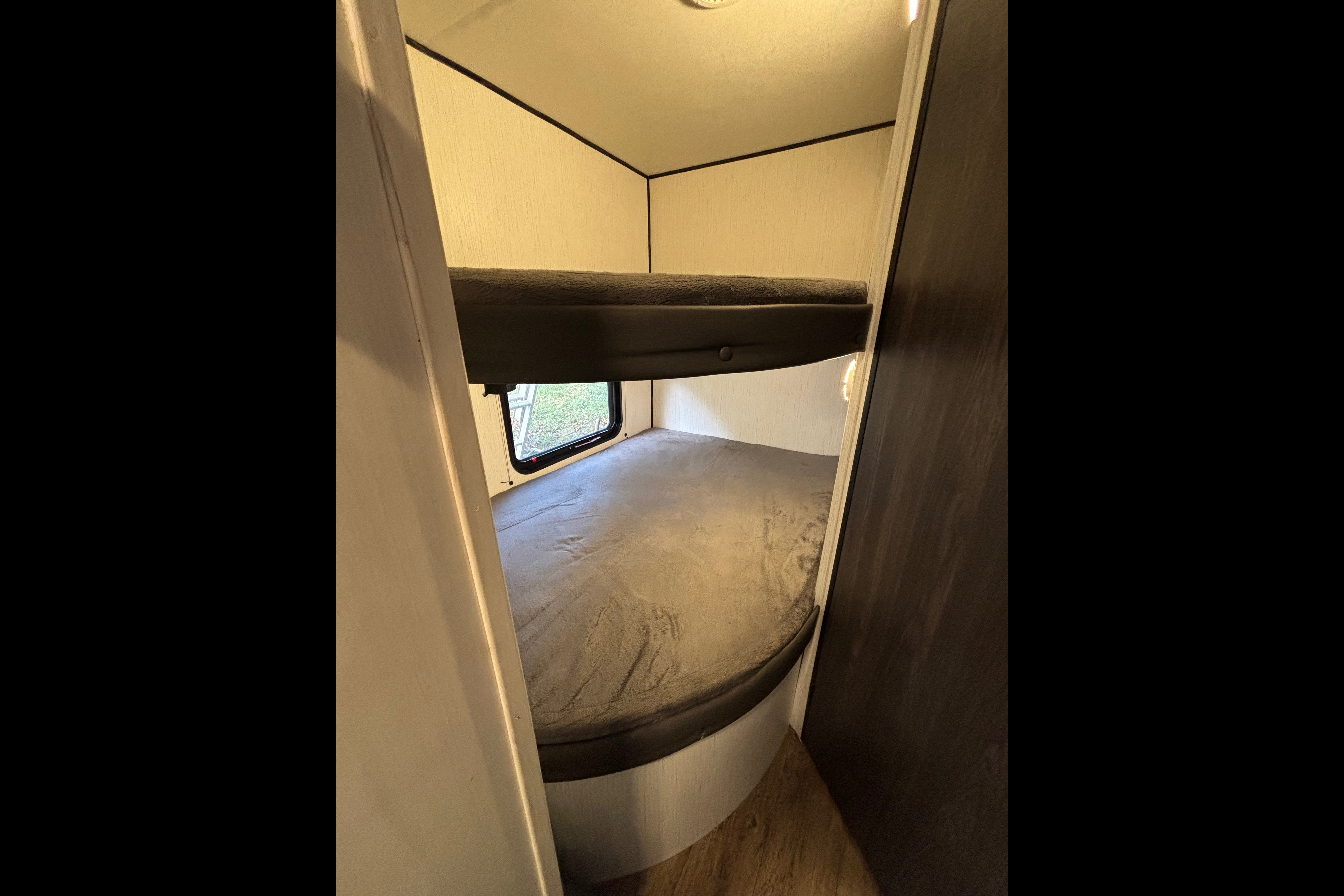 Howie and Jenny’s Heartland Trailrunner Travel Trailer