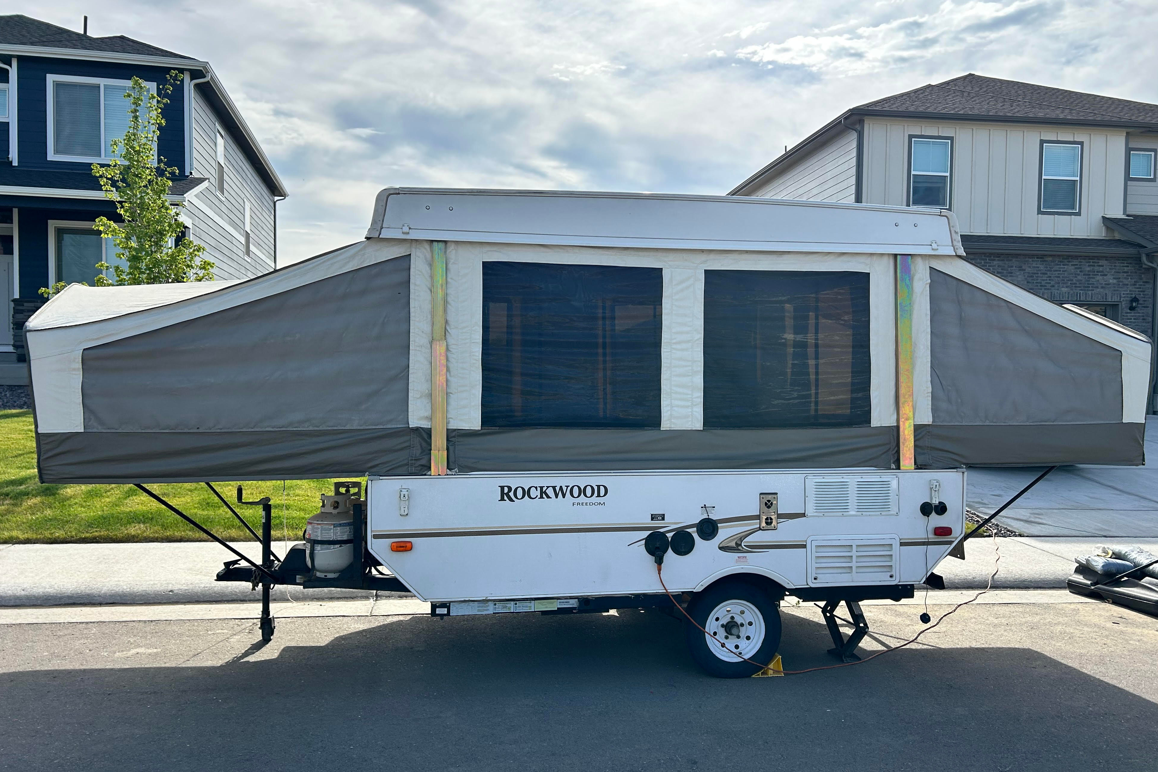 “Barnett Bungalow” Forest River Camper