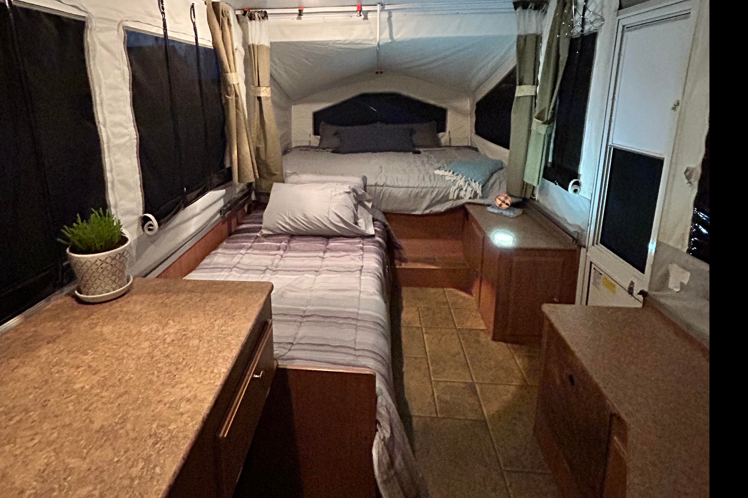 “Barnett Bungalow” Forest River Camper