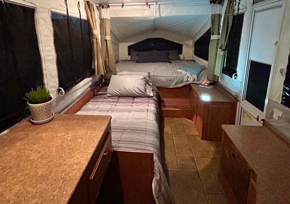“Barnett Bungalow” Forest River Camper