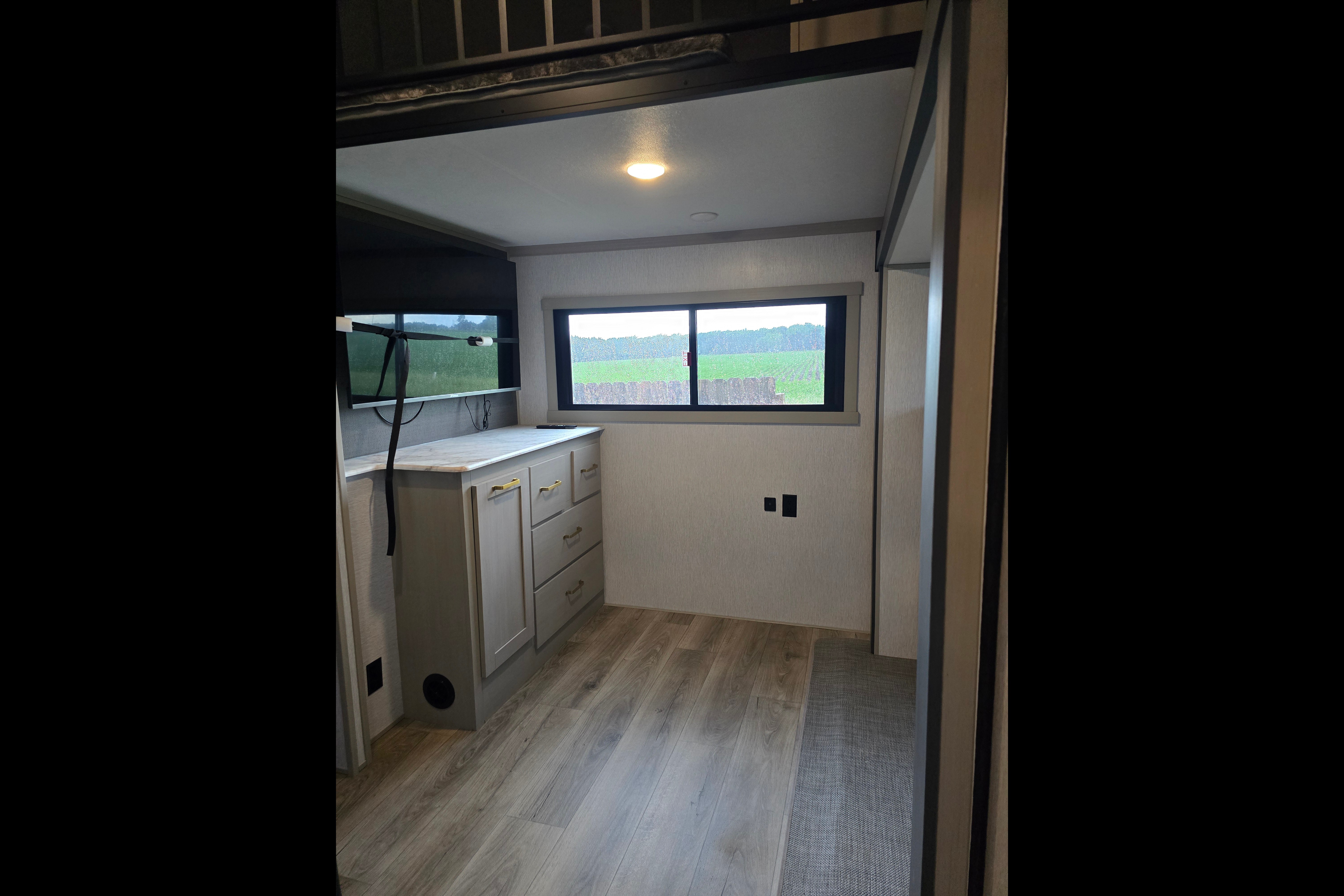 Forest River Heritage Glen Fifth Wheel
