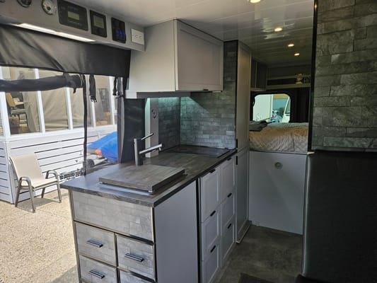 Stephane Ram Promaster 3500 Classe B
