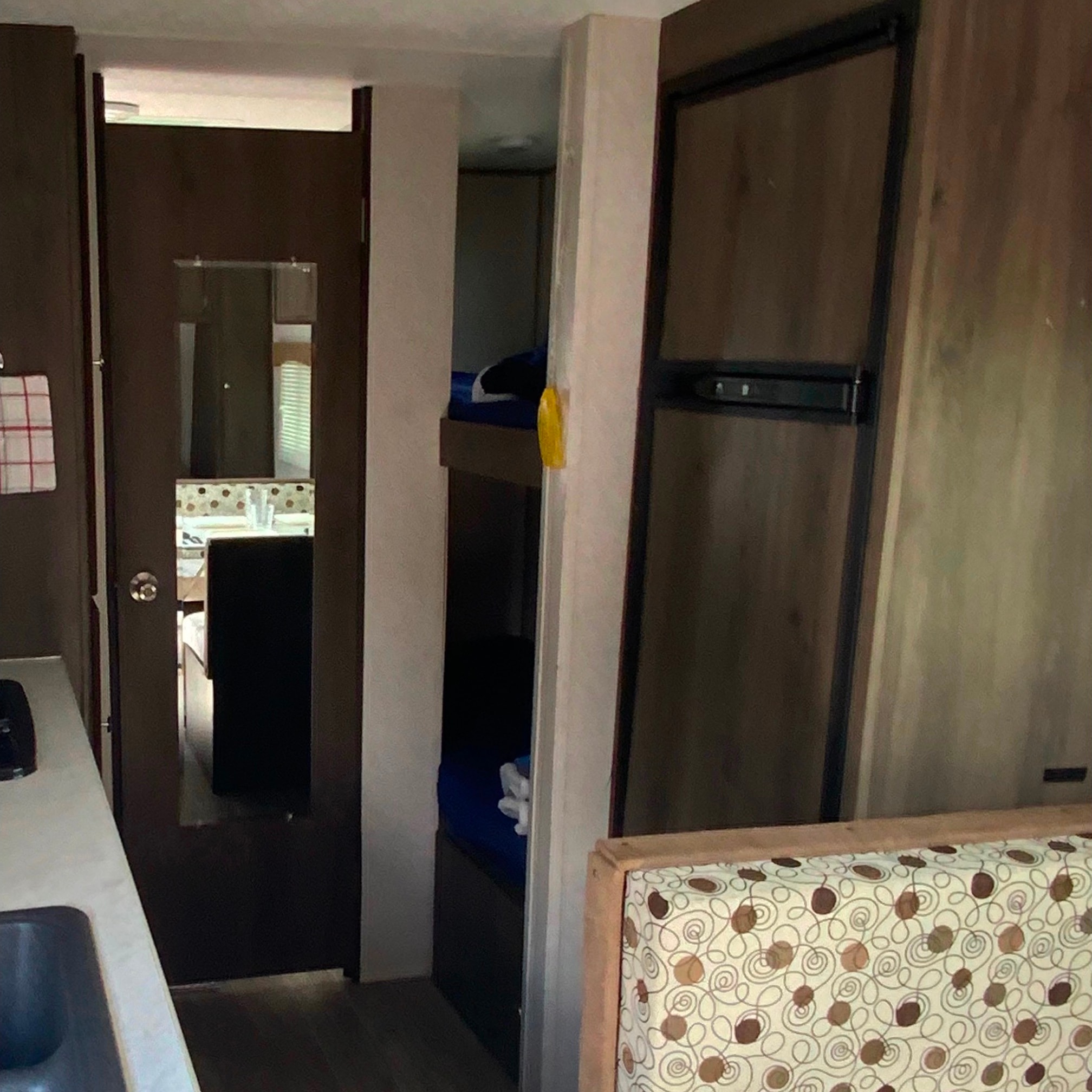  Coachmen Clipper Travel Trailer