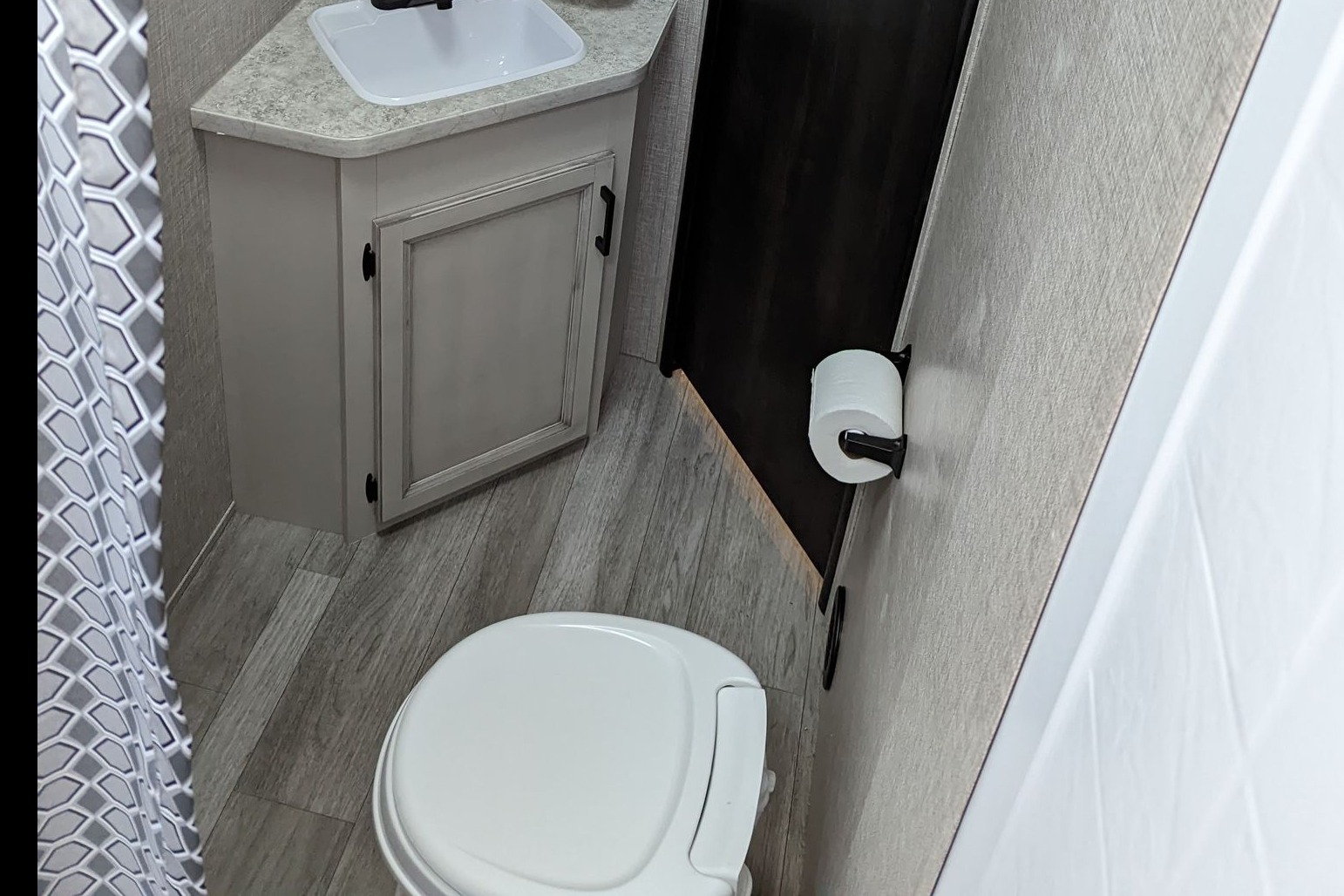 Julia's Jayco JayFlight 242BHS Travel Trailer