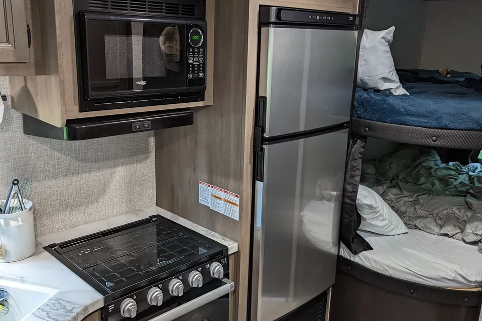 Julia's Jayco JayFlight 242BHS Travel Trailer
