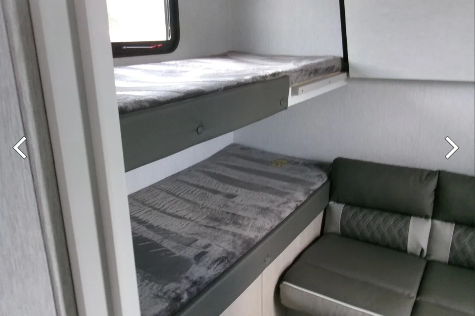 Tyler's Forest River Salem cruise platinum Travel Trailer