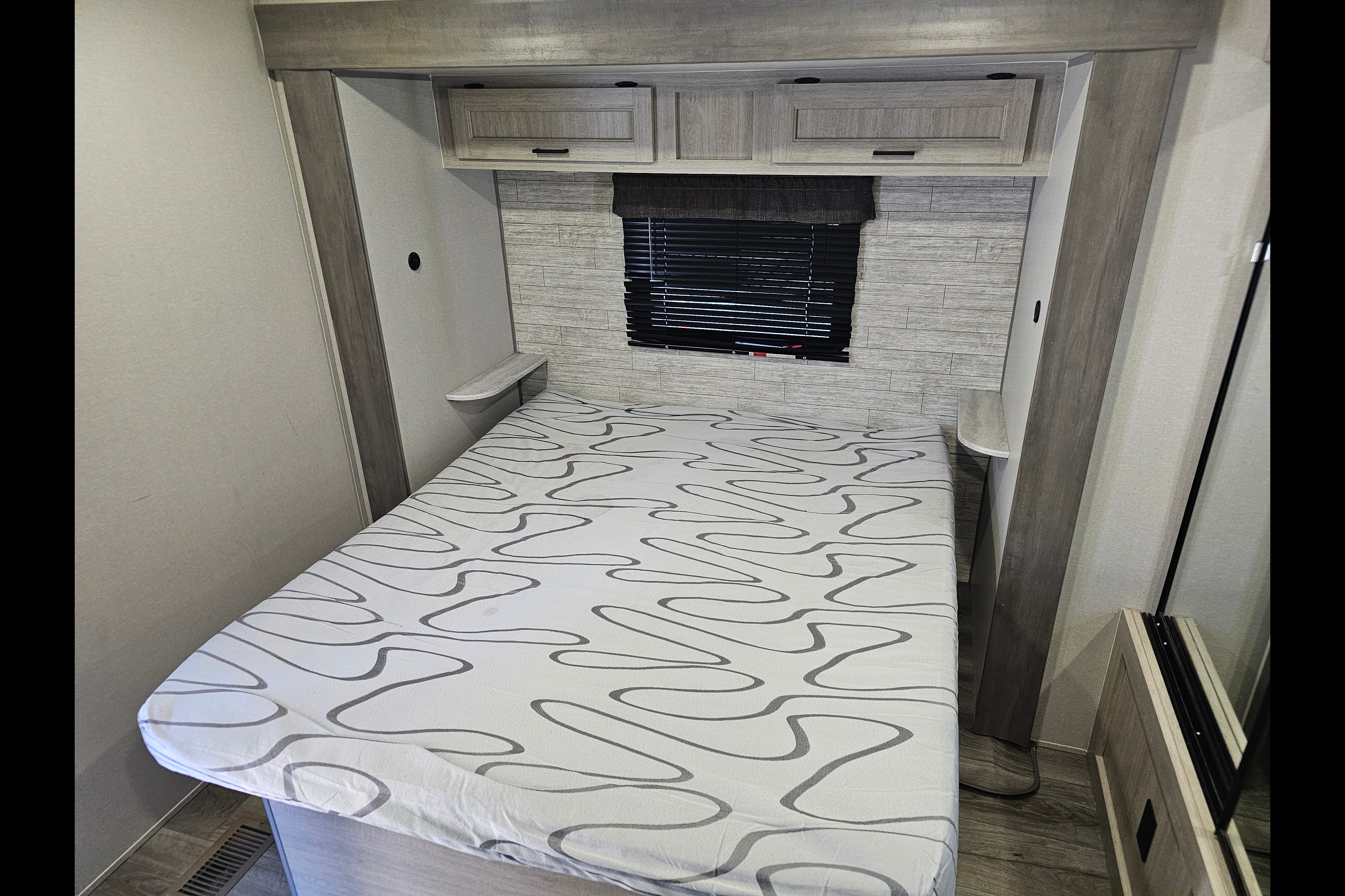 Damon's Coachmen Catalina Travel Trailer