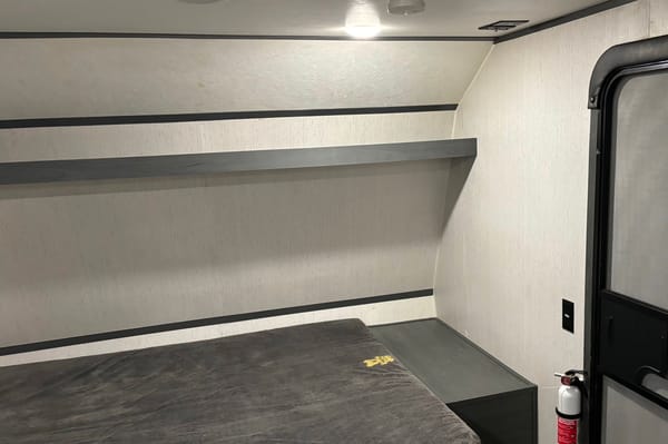 Keystone Dutchman Travel Trailer