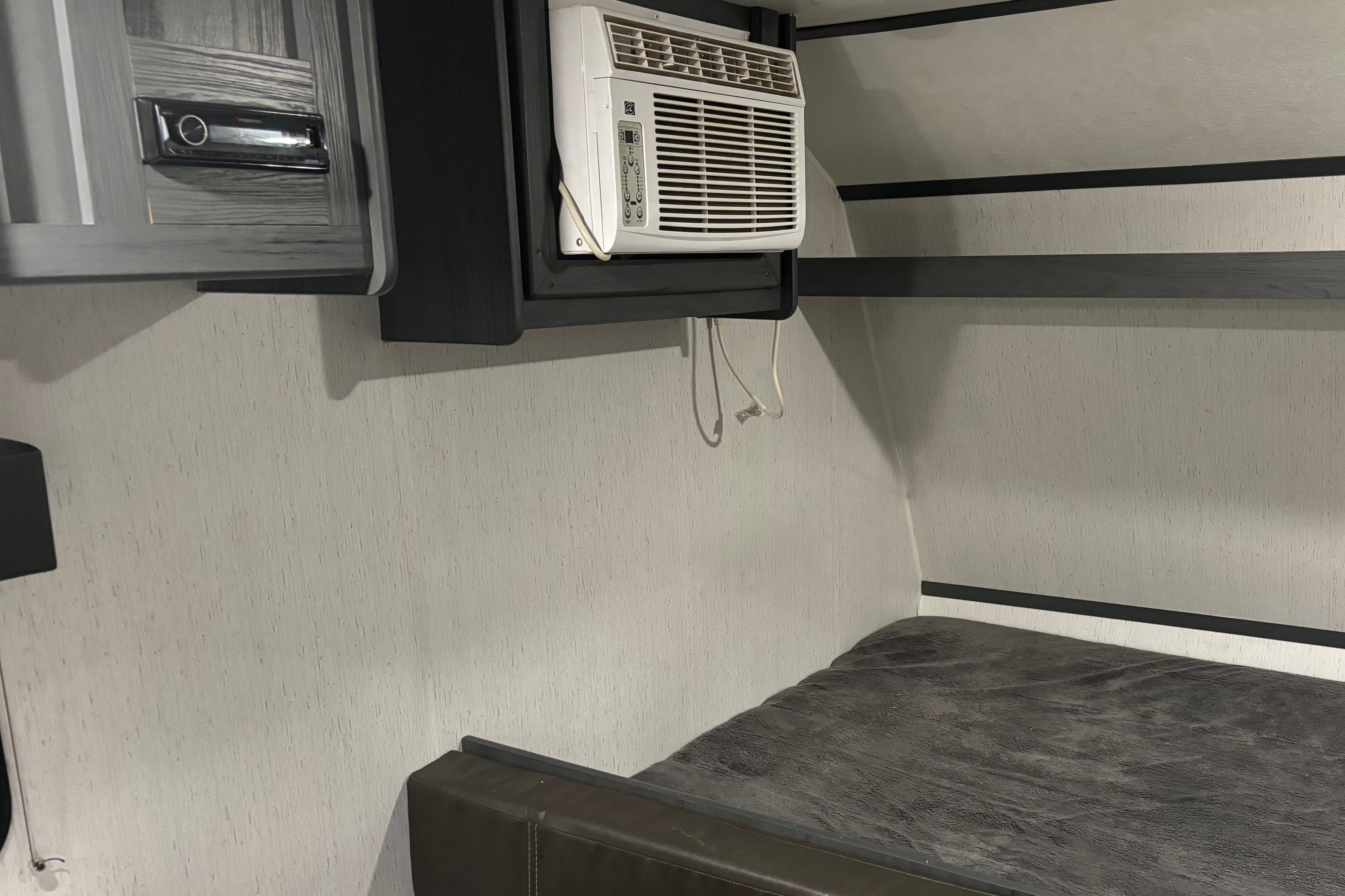 Keystone Dutchman Travel Trailer