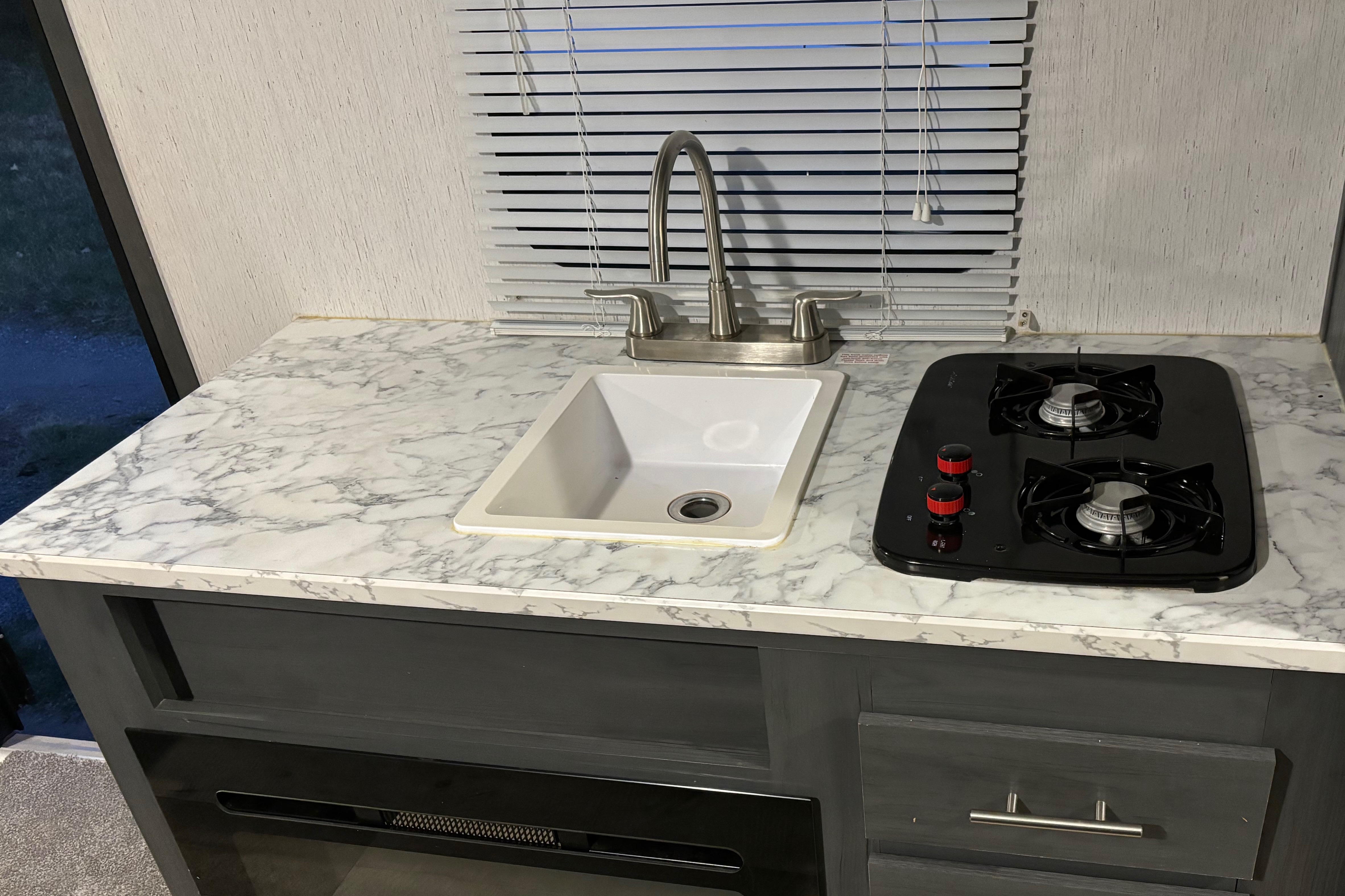 Keystone Dutchman Travel Trailer