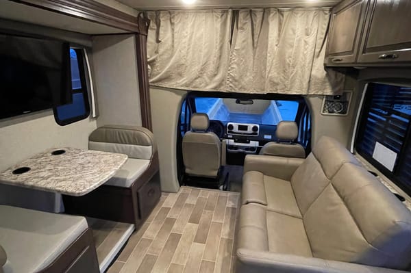 Open Route RV Rentals. Class C 2020 Thor Motor-Coach Mercedes Château 24DS