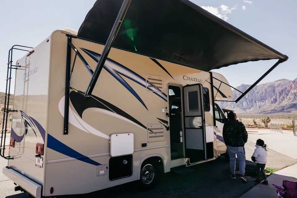 Open Route RV Rentals. Class C 2020 Thor Motor-Coach Mercedes Château 24DS