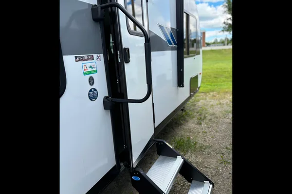 Country Cruiser's Travel Trailer