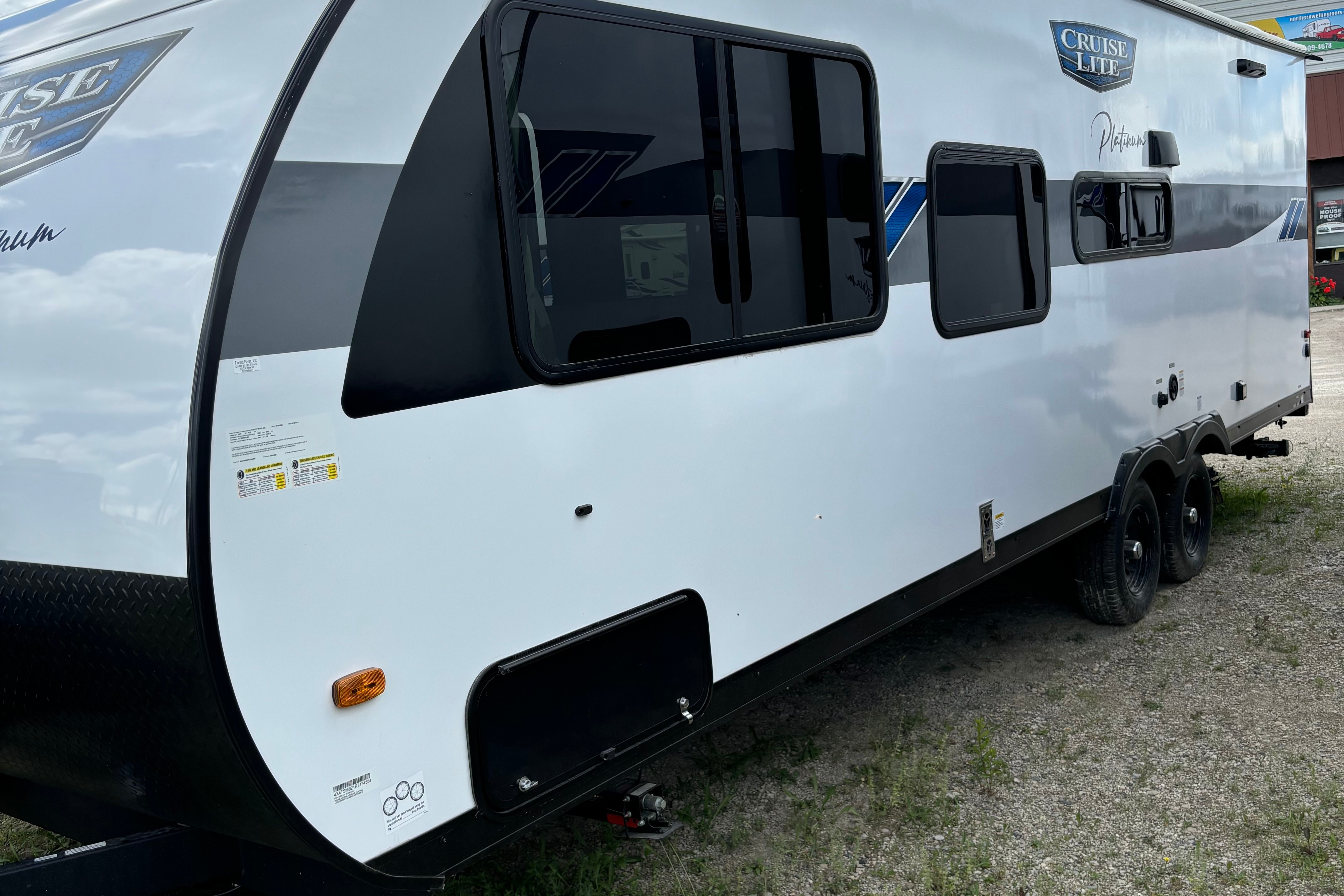 Country Cruiser's Travel Trailer