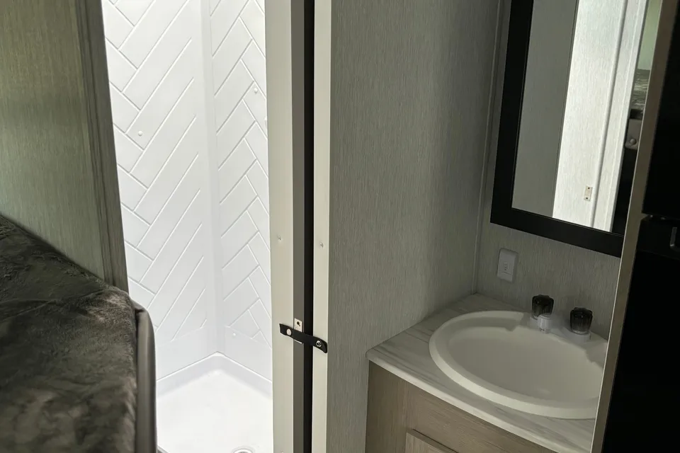 Country Cruiser's Travel Trailer