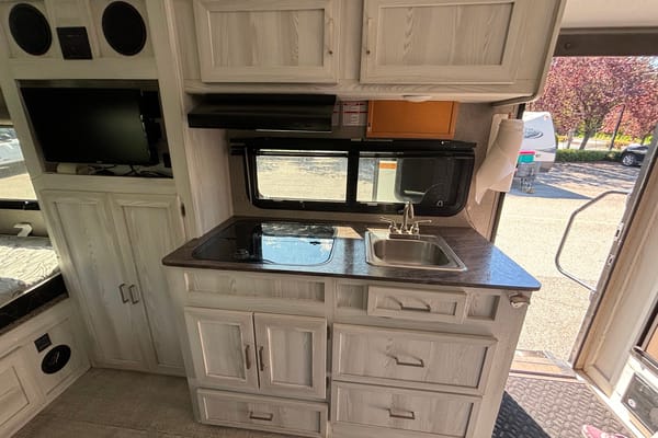 20ft Rockwood GeoPro Travel Trailer