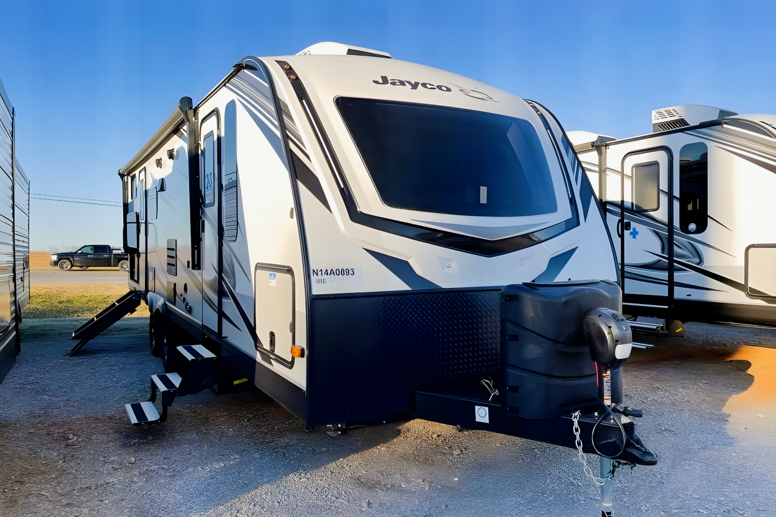 [08] Stress Free RVs - 2022 XL -Whitehawk - Luxury Bunkhouse