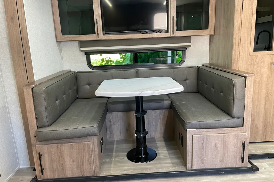 BRAND NEW Grand Design Imagine 25DBE Luxury Trailer