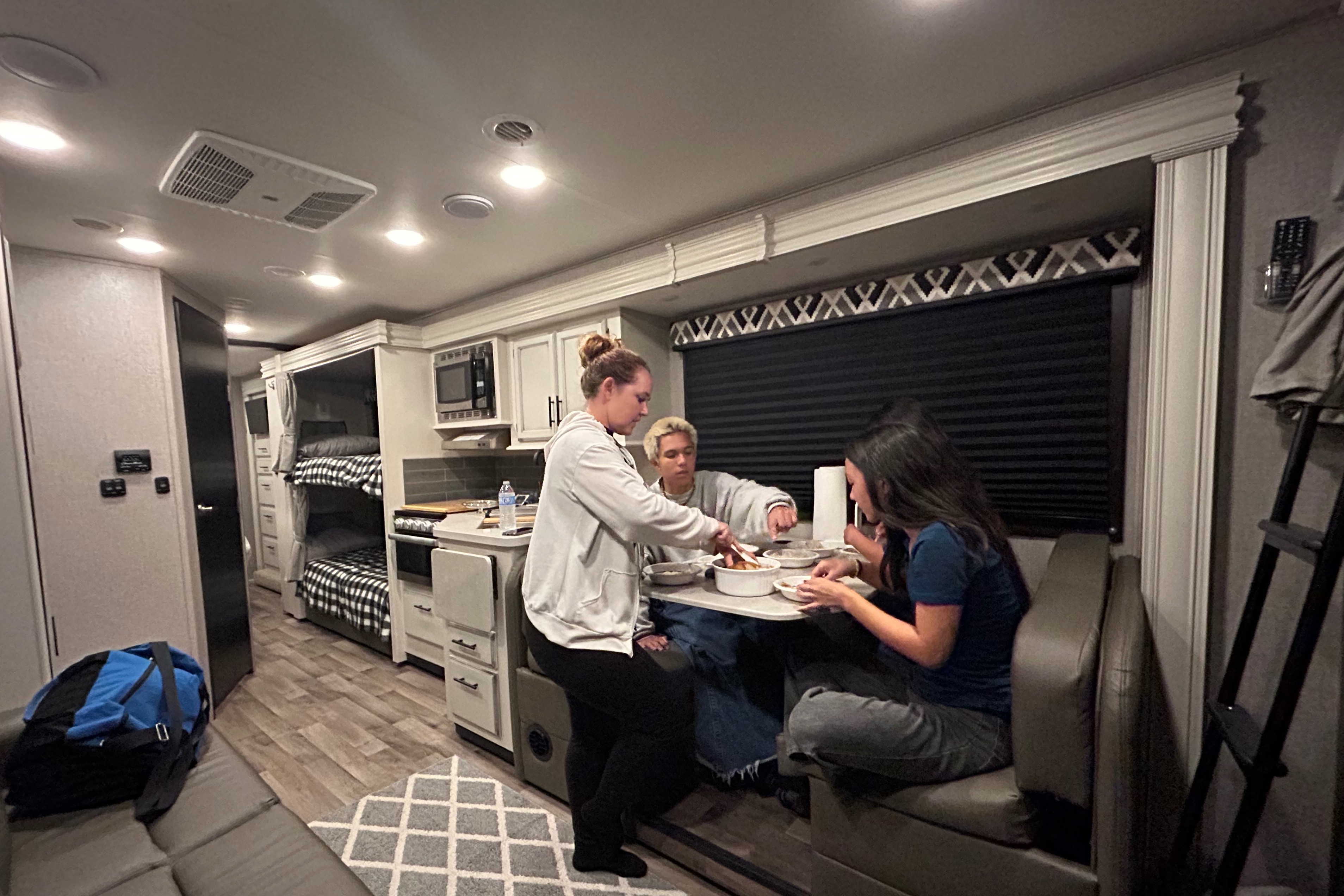 Go and Do RV Rentals - Family Friendly Luxurious  Class C