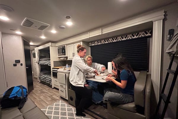 Go and Do RV Rentals - Family Friendly Luxurious Class C
