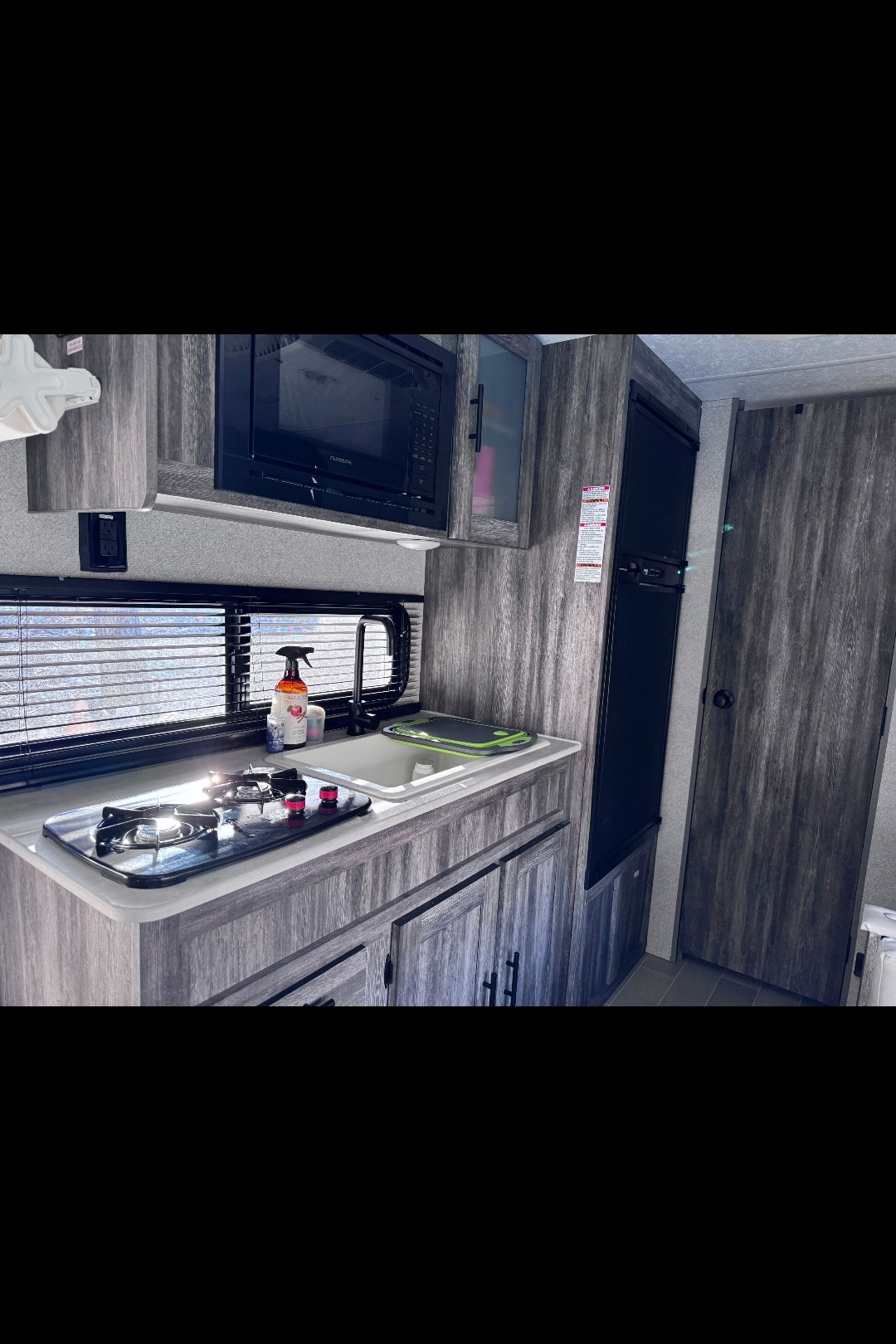Couples or Family Bunkhouse Oasis